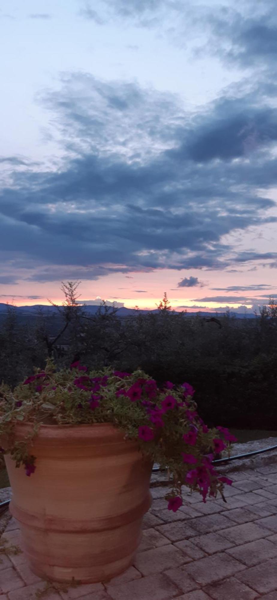 Piccolo Relais Galletto Di Marzo Spa E Relax Solo Per Due Paciano Dış mekan fotoğraf