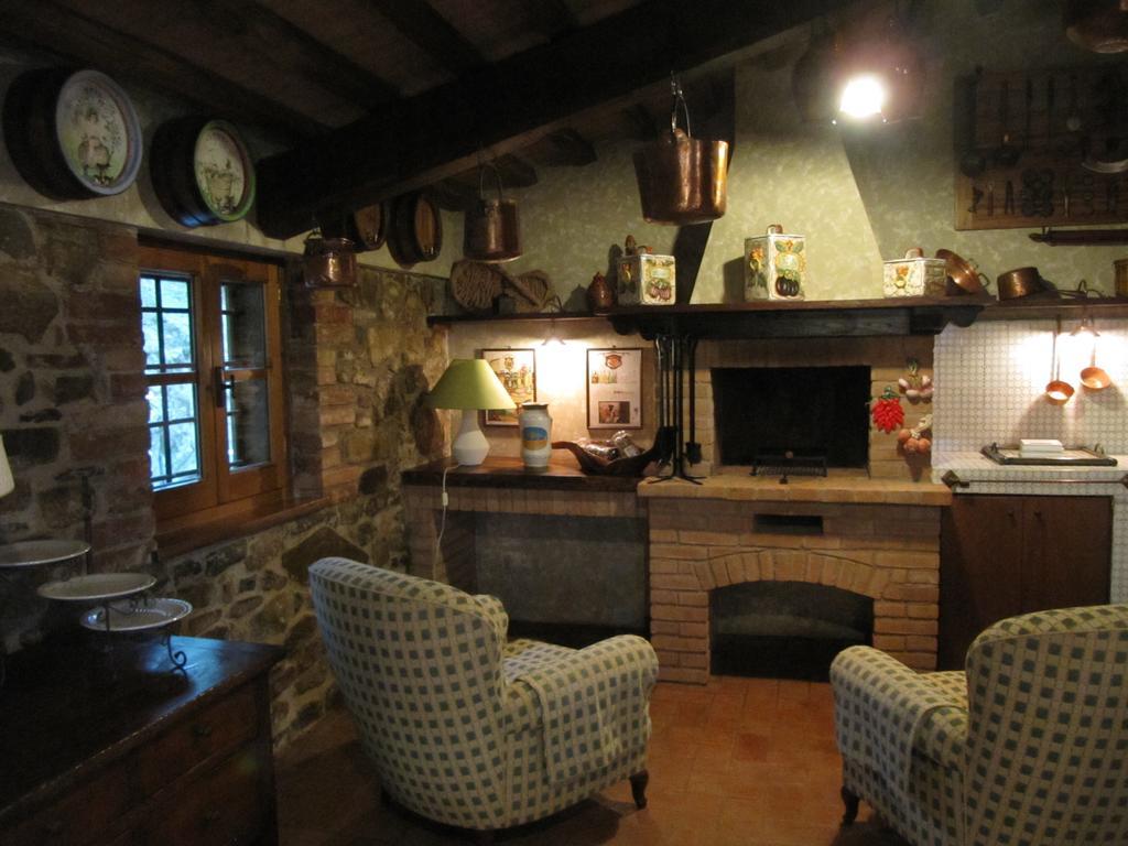 Piccolo Relais Galletto Di Marzo Spa E Relax Solo Per Due Paciano Dış mekan fotoğraf