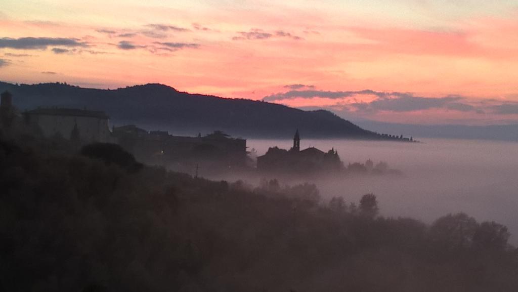 Piccolo Relais Galletto Di Marzo Spa E Relax Solo Per Due Paciano Dış mekan fotoğraf